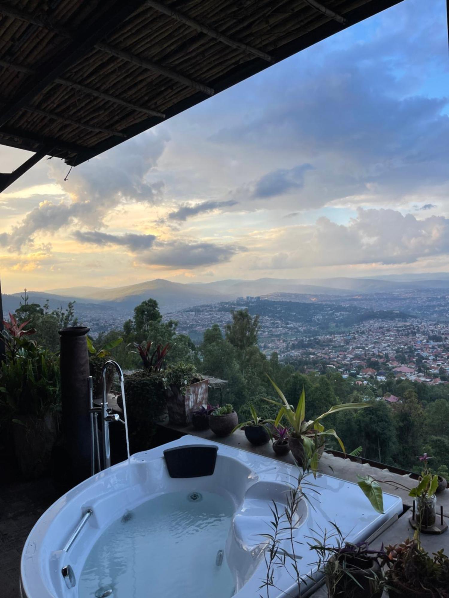 Eagle View Lodge - Kigali Extérieur photo